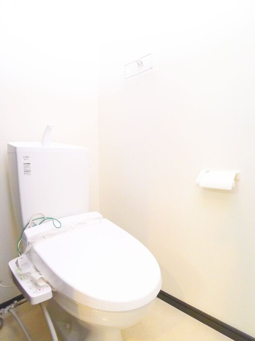 物件内観写真14　(トイレ)