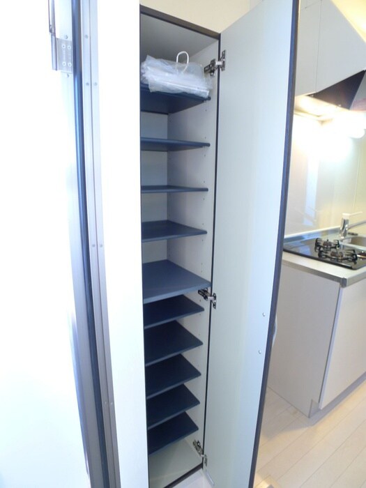 物件内観写真15　(靴箱)