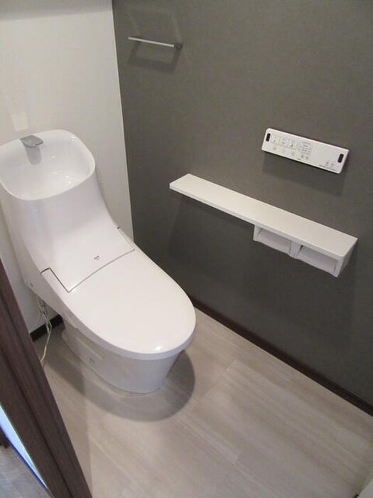 物件内観写真11　(トイレ)