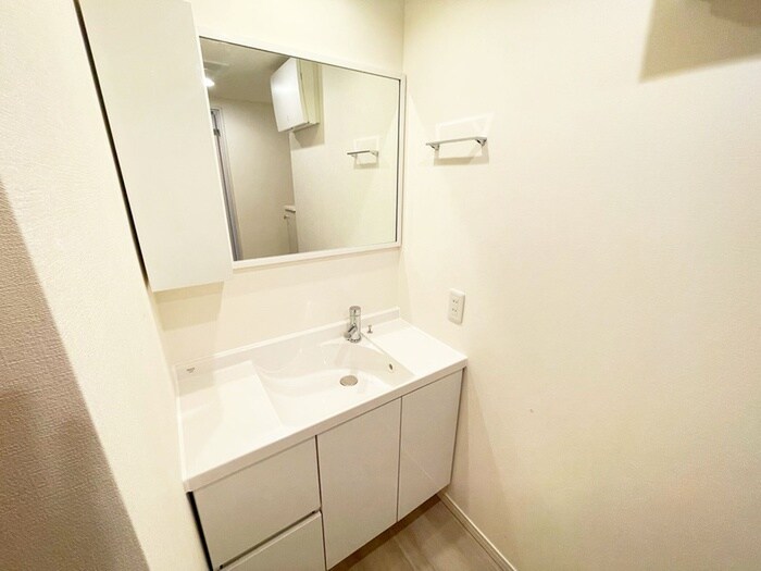 物件内観写真12　(洗面)