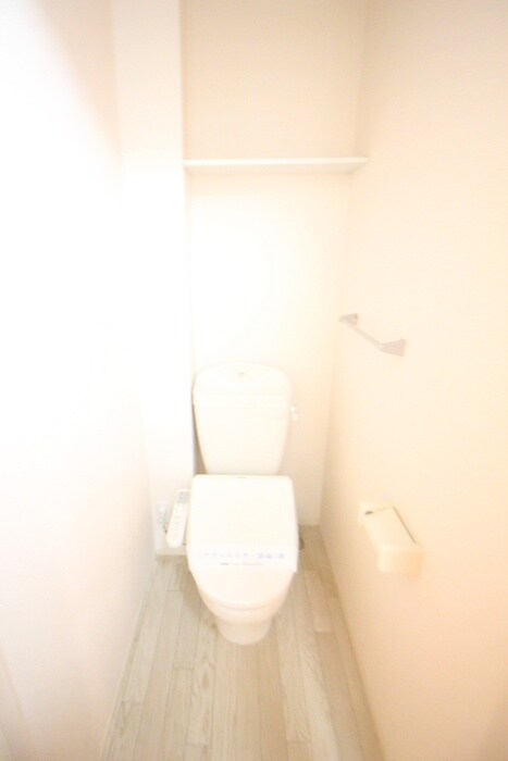 物件内観写真12　(トイレ)