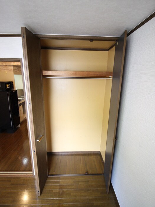 物件内観写真8　(収納)