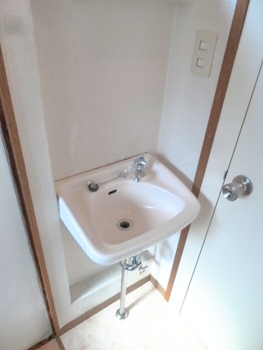 物件内観写真12　(洗面)