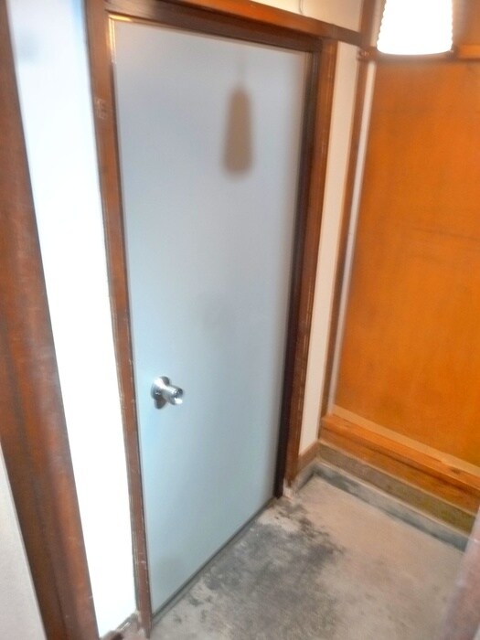 物件内観写真15　(玄関)