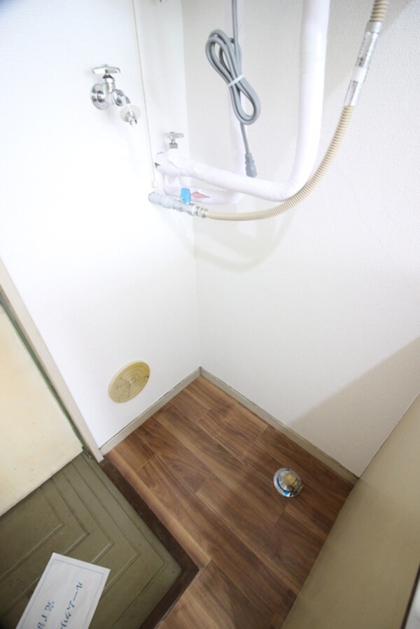 洗濯機置場