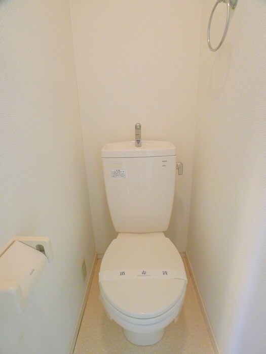 物件内観写真16　(トイレ)