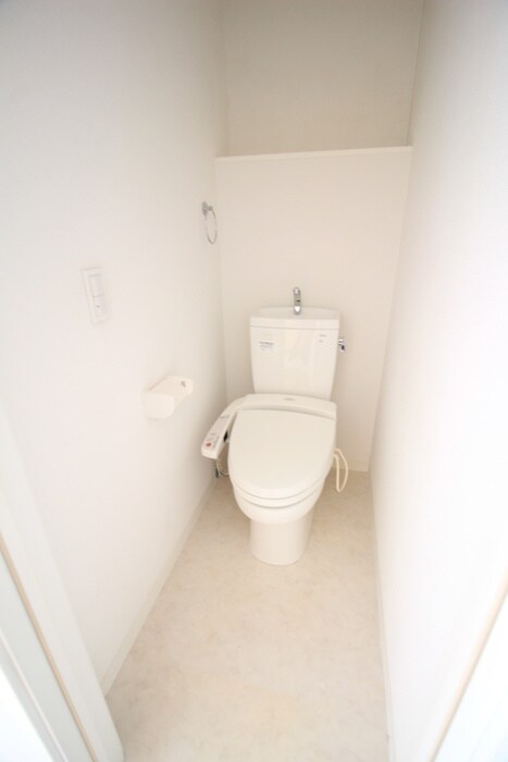 物件内観写真14　(トイレ)