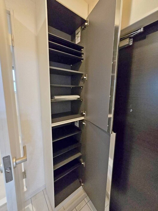 物件内観写真20　(靴箱)