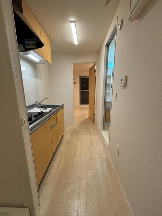 物件内観写真16　(廊下)