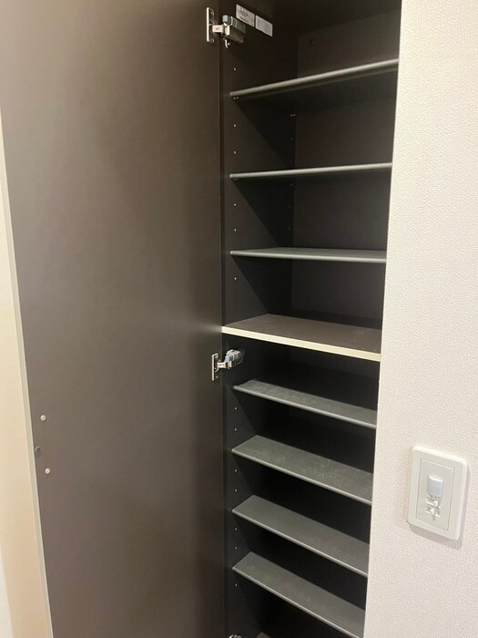 物件内観写真16　(靴箱)