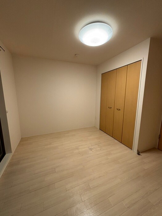 物件内観写真18　(居室)