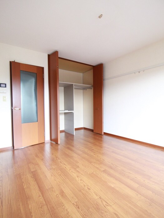 物件内観写真18　(居室)