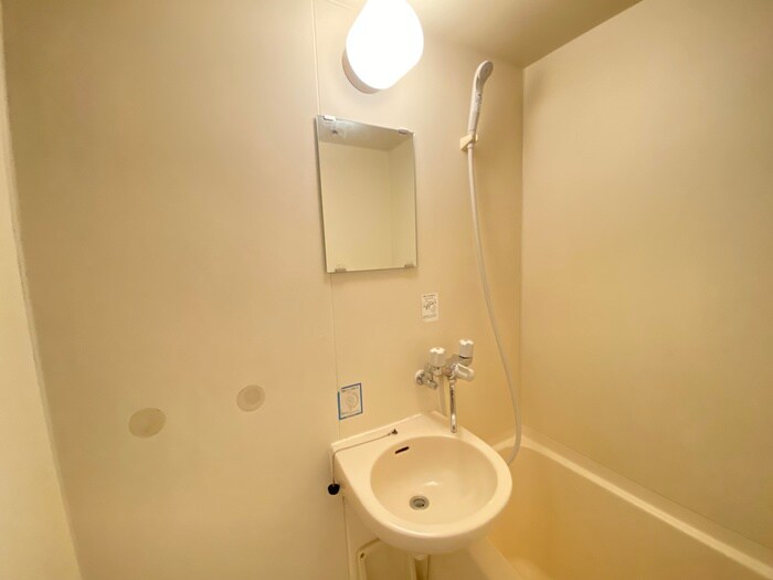 物件内観写真18　(洗面)