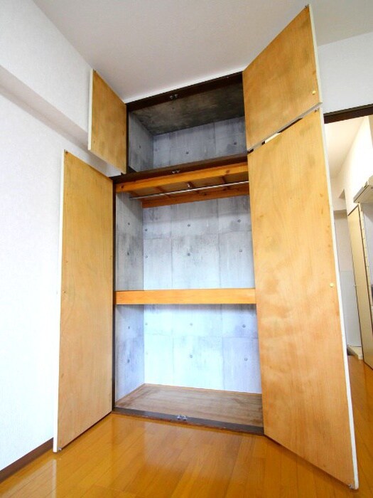 物件内観写真7　(収納)