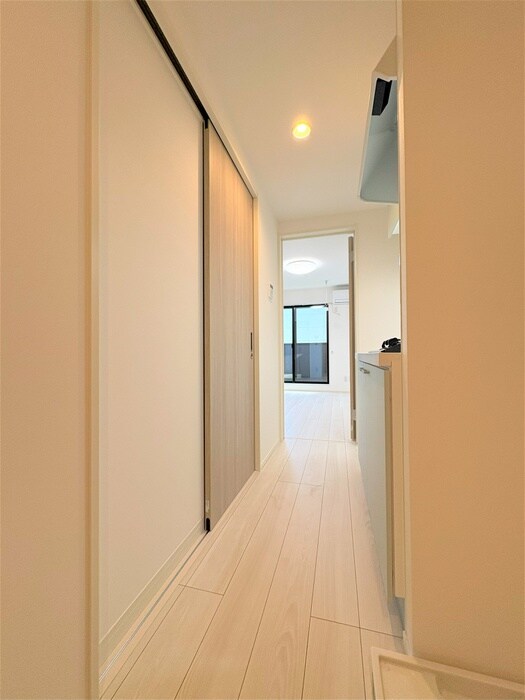 物件内観写真19　(廊下)