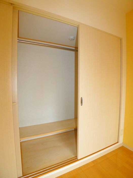 物件内観写真10　(収納)