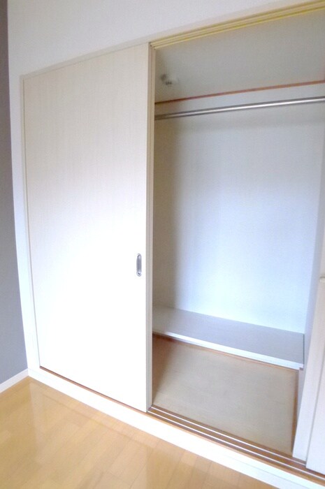 物件内観写真11　(収納)