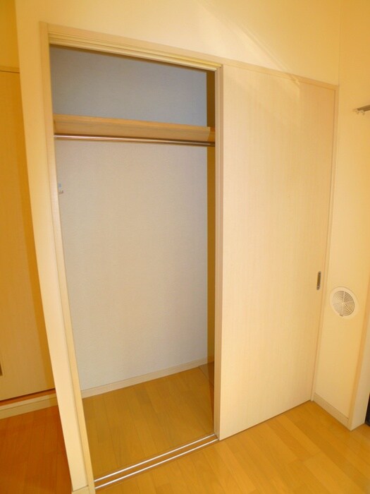 物件内観写真14　(収納)