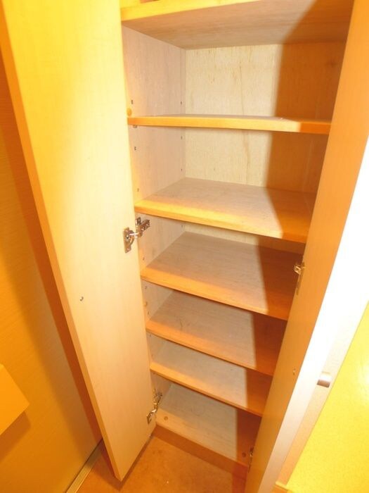 物件内観写真16　(靴箱)