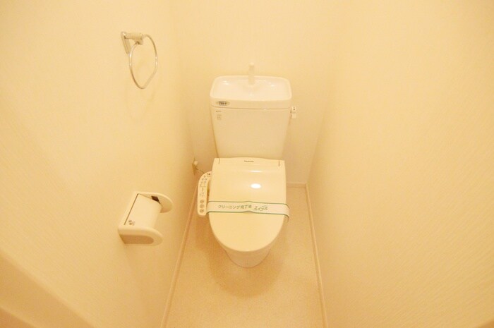 物件内観写真12　(トイレ)