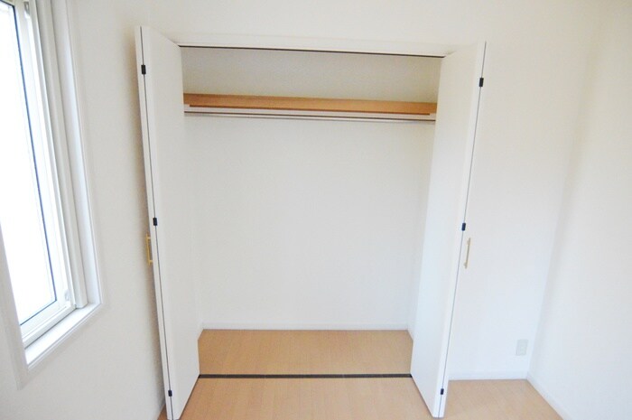 物件内観写真16　(収納)
