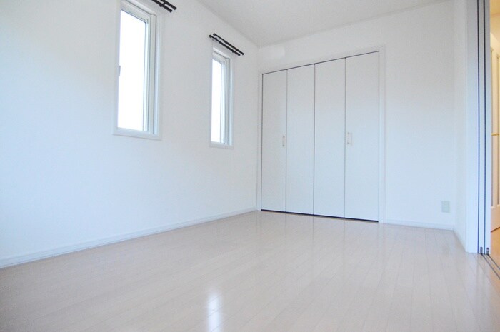 物件内観写真21　(居室)