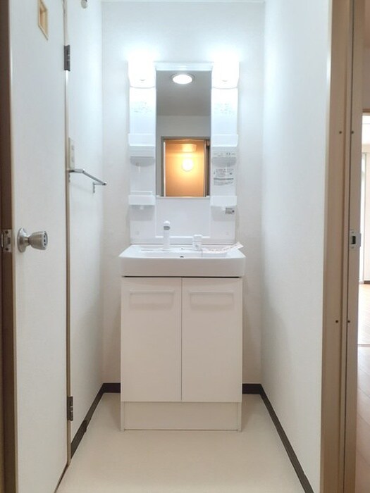 物件内観写真5　(洗面)