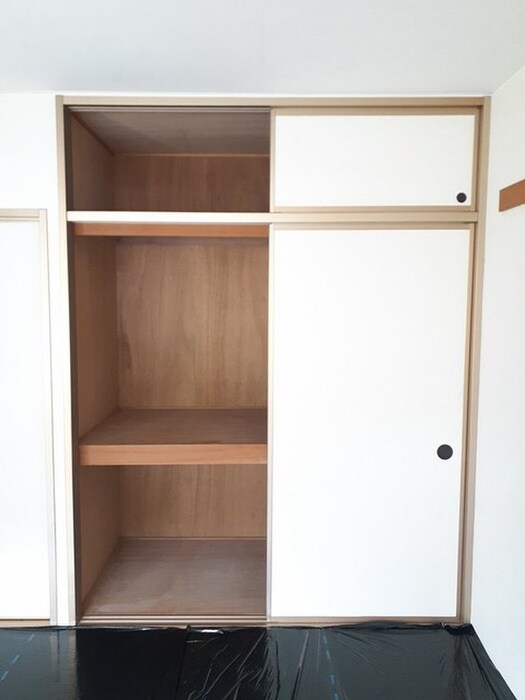 物件内観写真9　(収納)