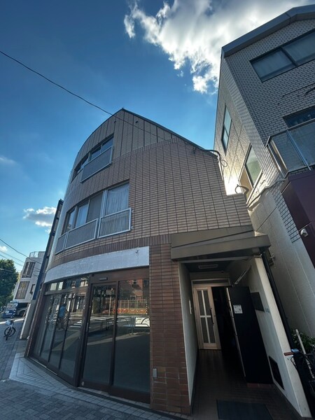 クロス・五本木（301）外観写真