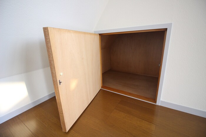 物件内観写真16　(収納)