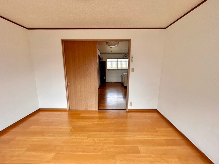 物件内観写真11　(居室)