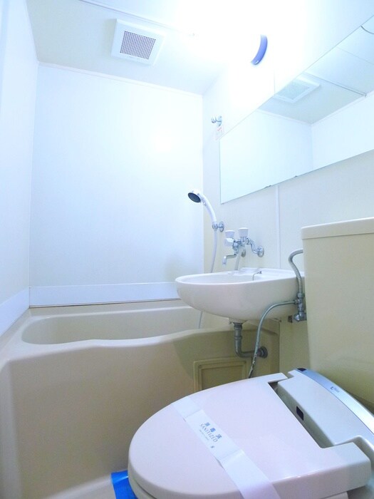 物件内観写真13　(バス／シャワールーム等)