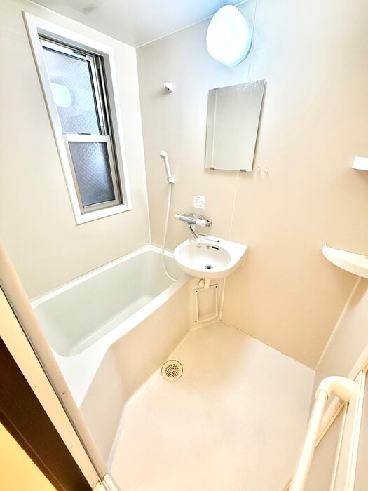 物件内観写真10　(バス／シャワールーム等)