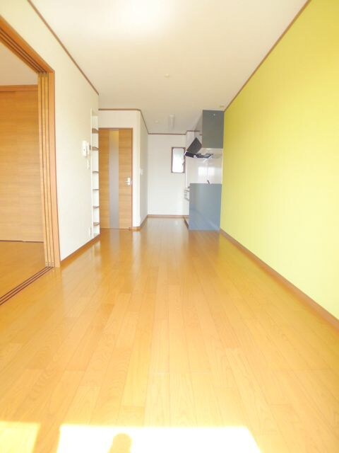 物件内観写真4　(居室)