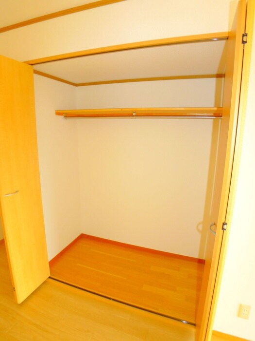 物件内観写真11　(収納)