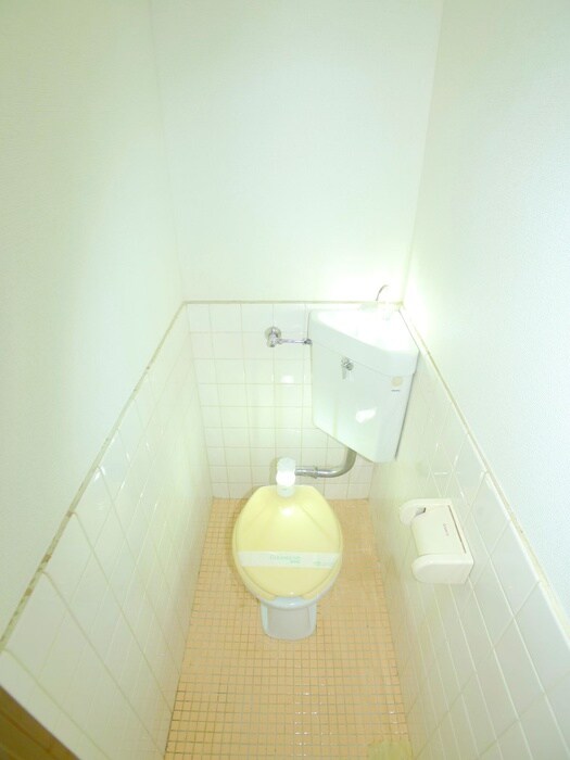 物件内観写真14　(トイレ)