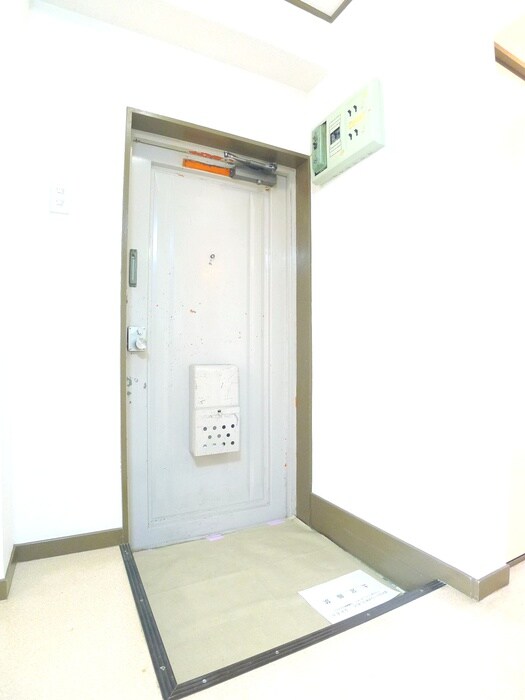 物件内観写真17　(廊下)