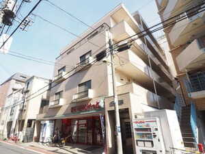 マンションコイズミ外観写真