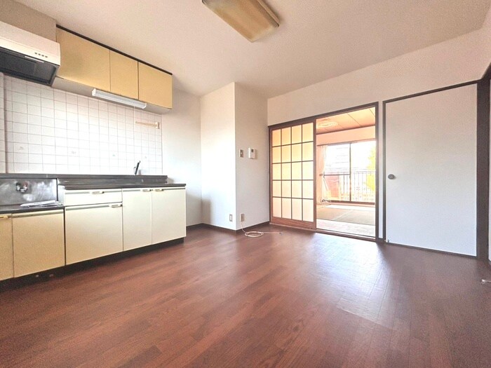 物件内観写真9　(居室)