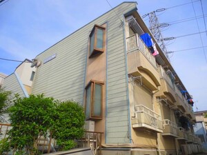 ヴァンクワトロ東が丘外観写真