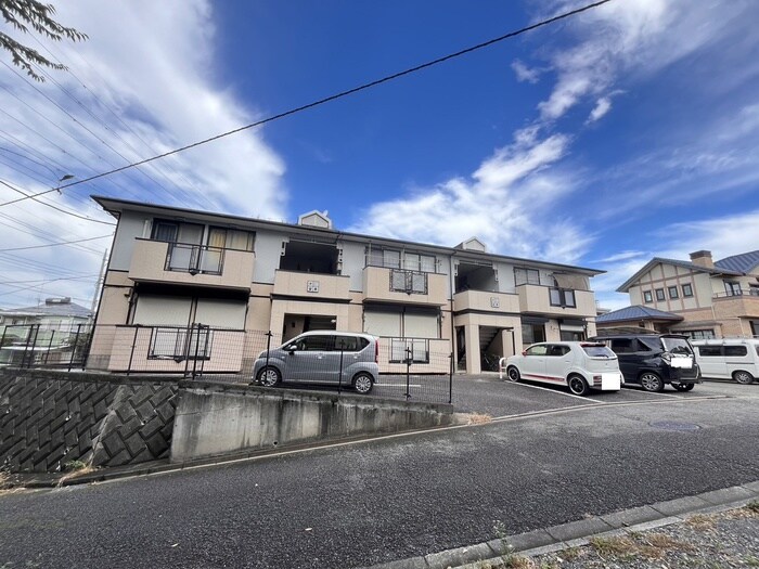 物件外観写真4　(周辺環境)