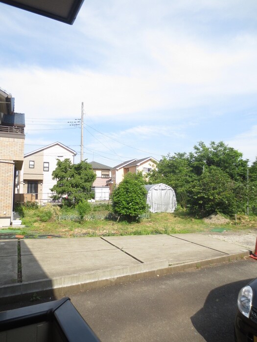 物件内観写真15　(室内からの展望)