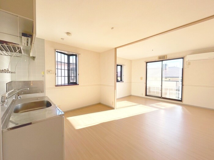 物件内観写真6　(居室)