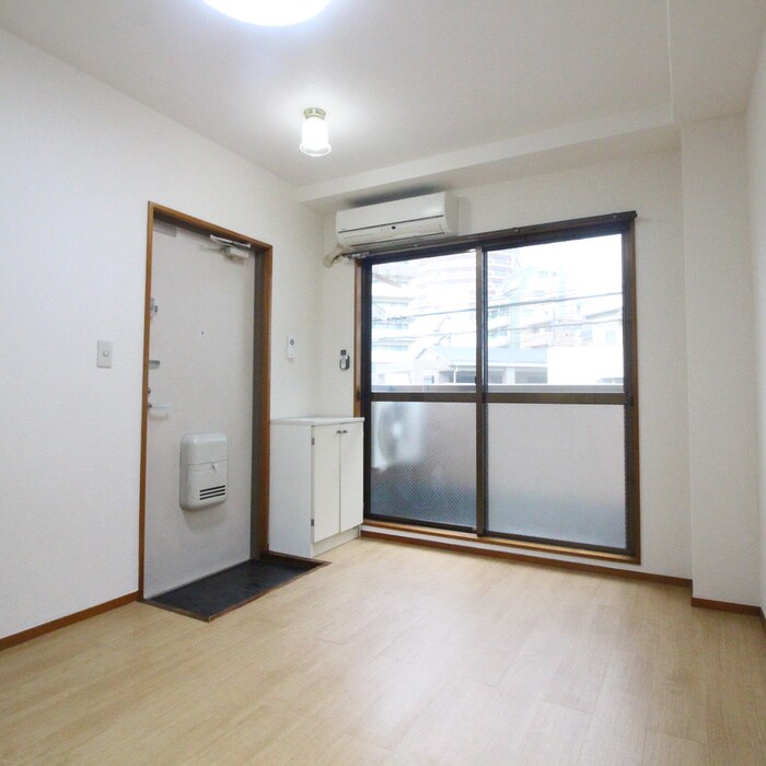 物件内観写真9　(居室)