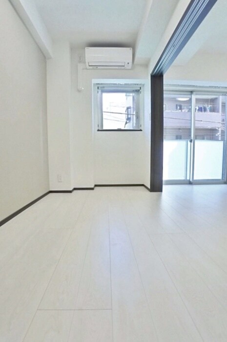 物件内観写真17　(居室)