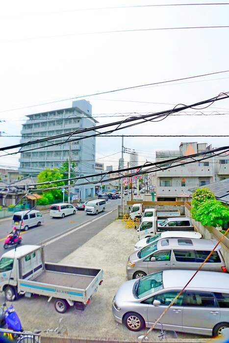 物件内観写真10　(室内からの展望)