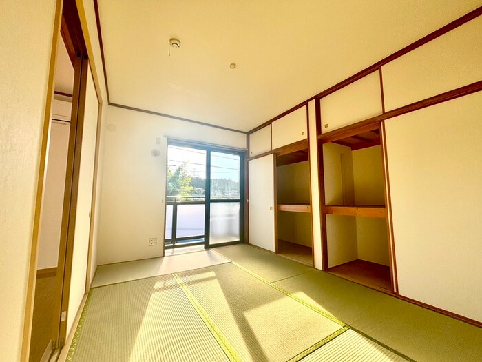 物件内観写真9　(居室)