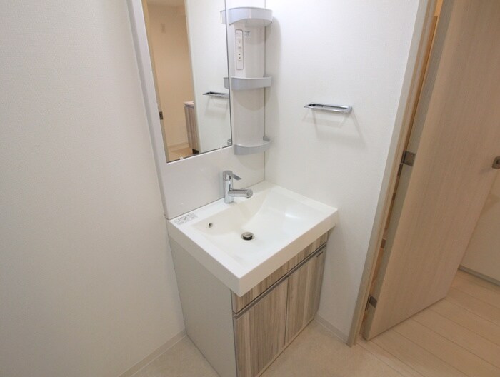 物件内観写真16　(洗面)