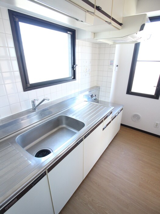 物件内観写真8　(キッチン)