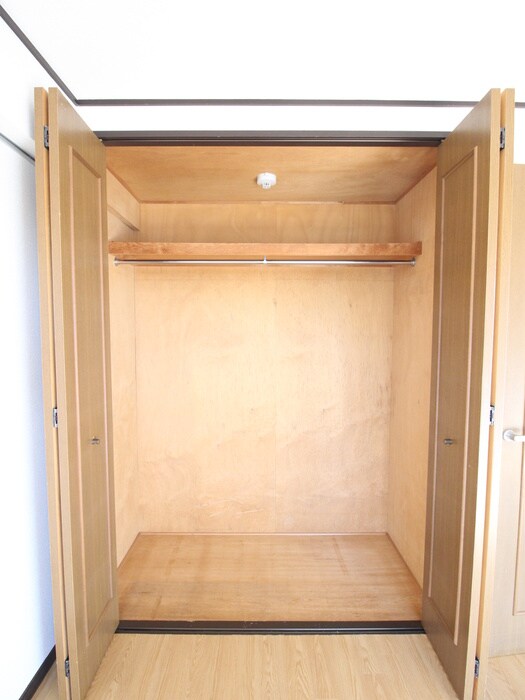 物件内観写真13　(収納)